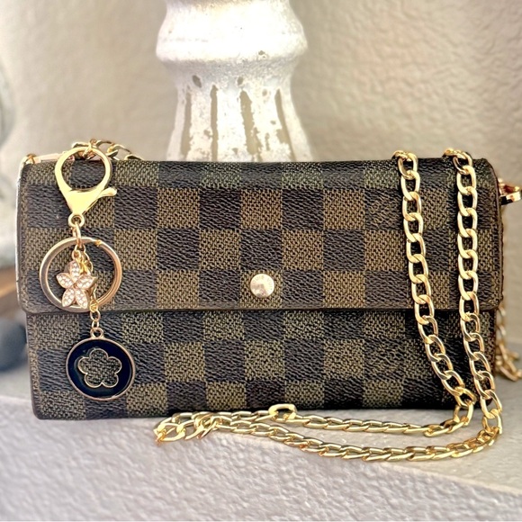 Louis Vuitton Handbags - Louis Vuitton Damier Porte Feuille Sarah Long Bifold Wallet/converted Crossbody